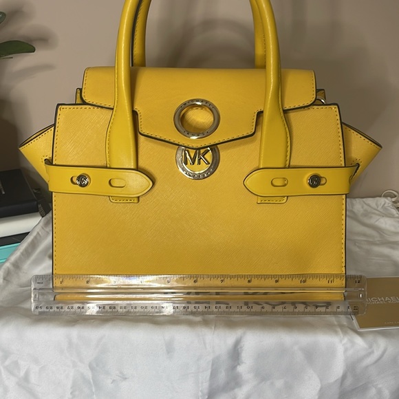 Michael Kors Carmen handbag - Picture 10 of 12
